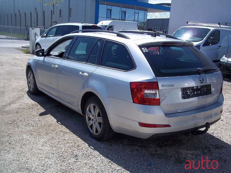 2015' Skoda Octavia photo #3