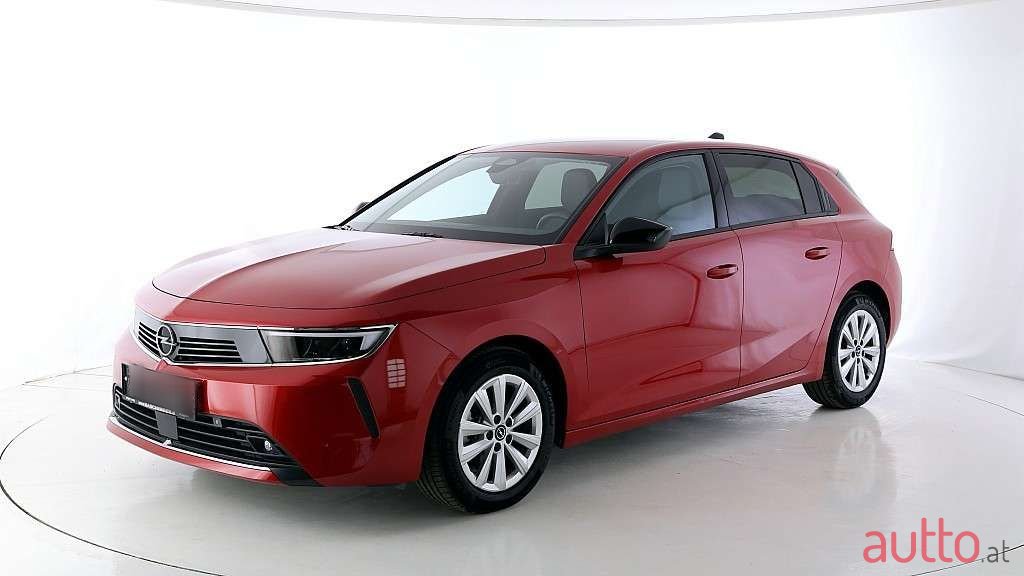 2023' Opel Astra photo #1