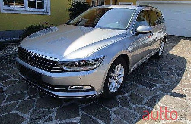 2016' Volkswagen Passat photo #1