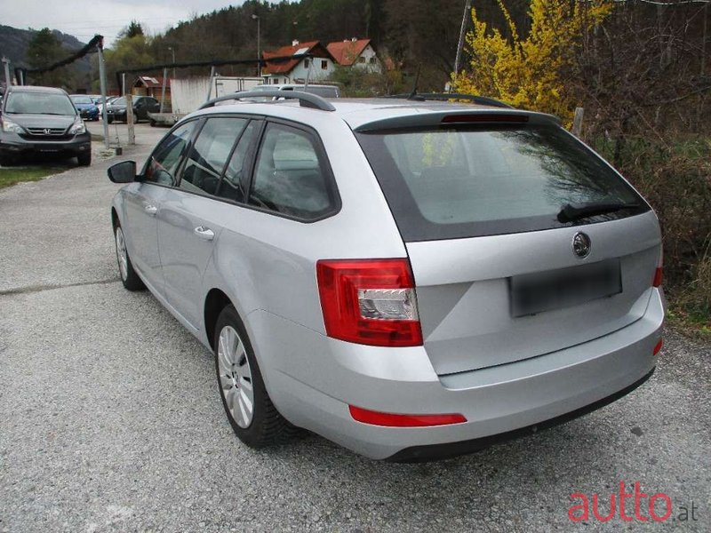 2014' Skoda Octavia photo #3