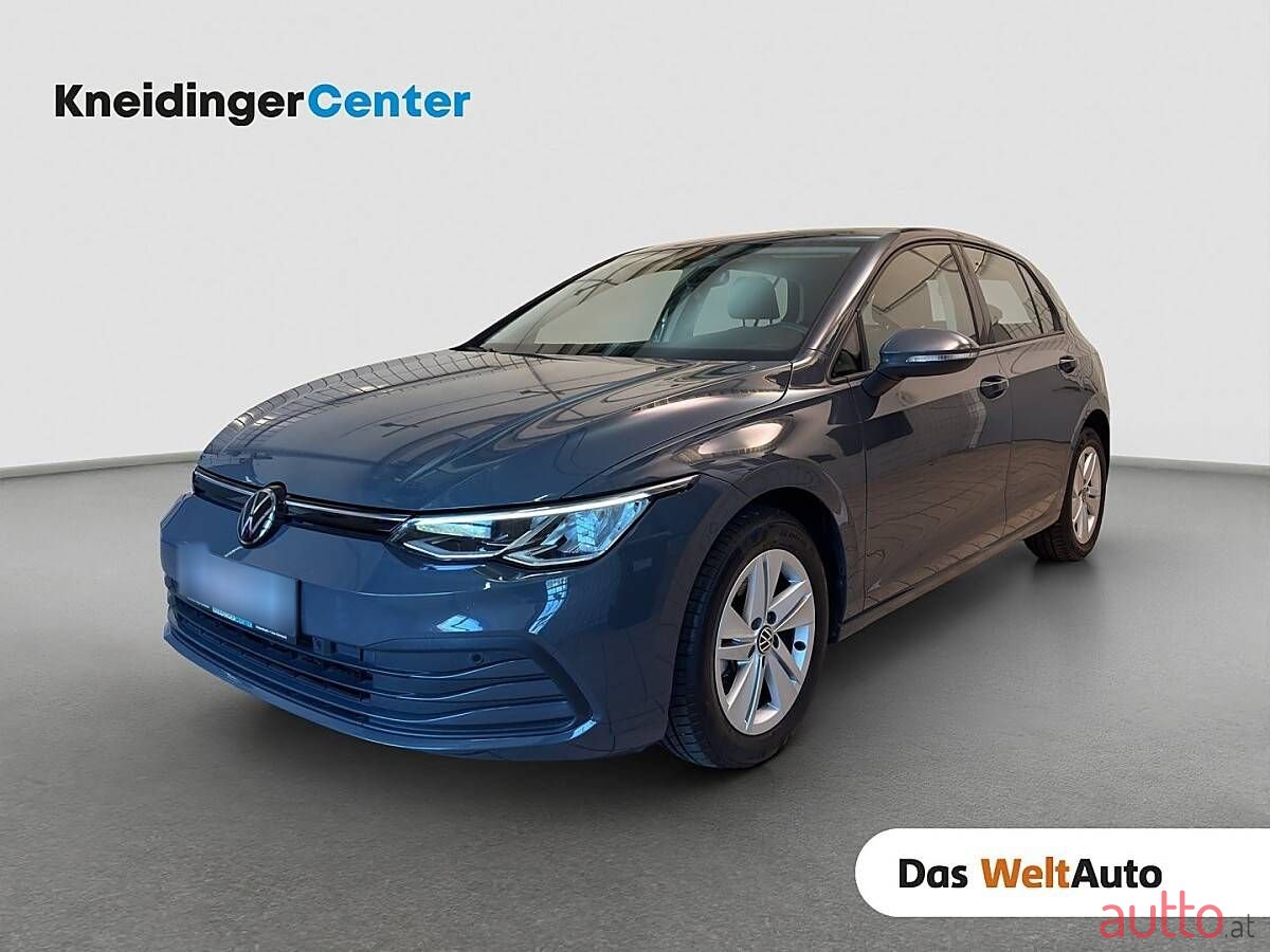 2023' Volkswagen Golf photo #2