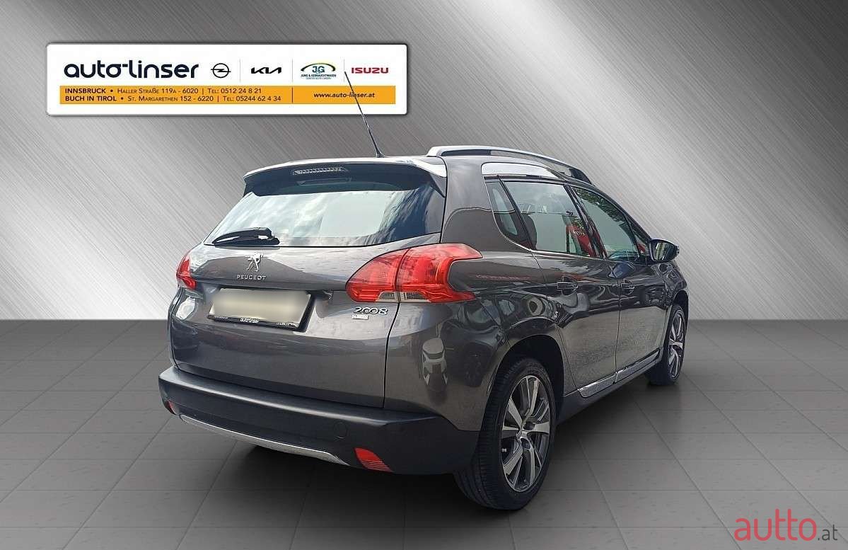 2015' Peugeot 2008 photo #5