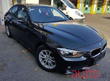 2013' BMW 3Er-Reihe photo #2