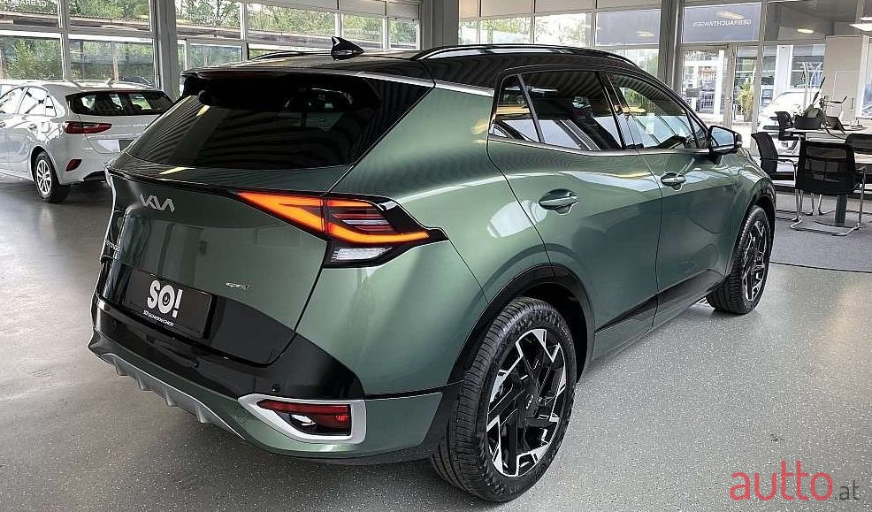 2022' Kia Sportage photo #4