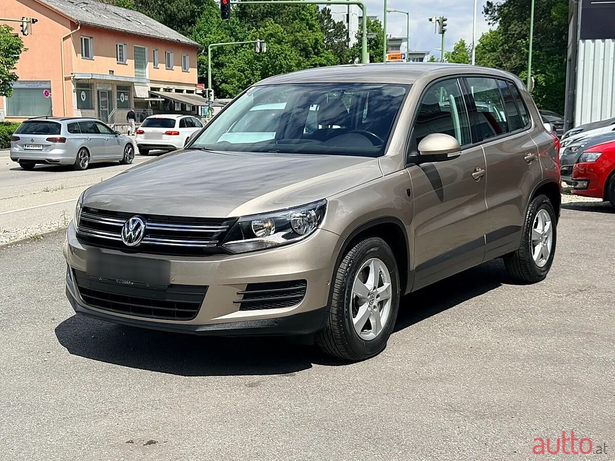 2014' Volkswagen Tiguan photo #1