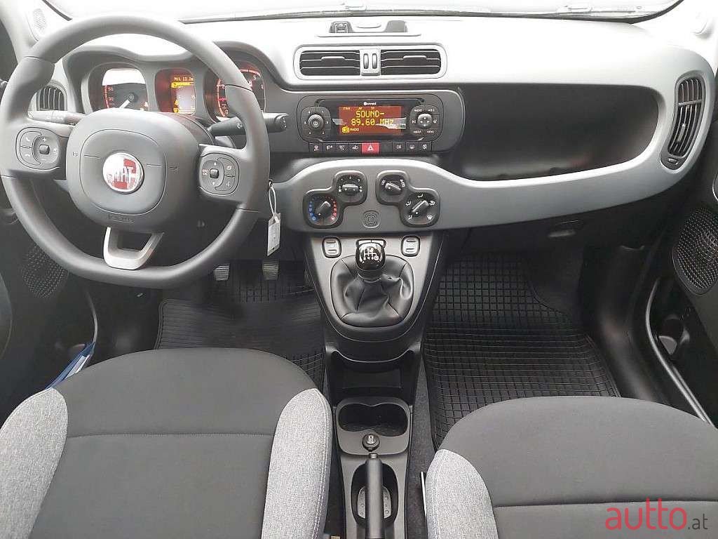 2022' Fiat Panda photo #4