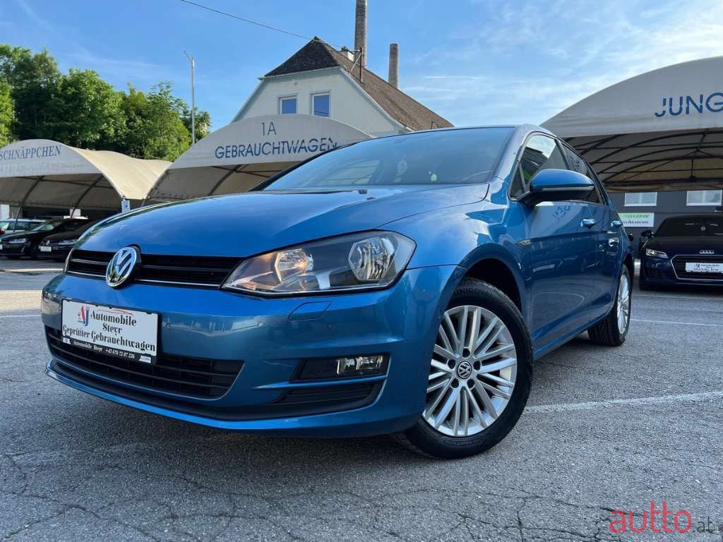 2015' Volkswagen Golf photo #3