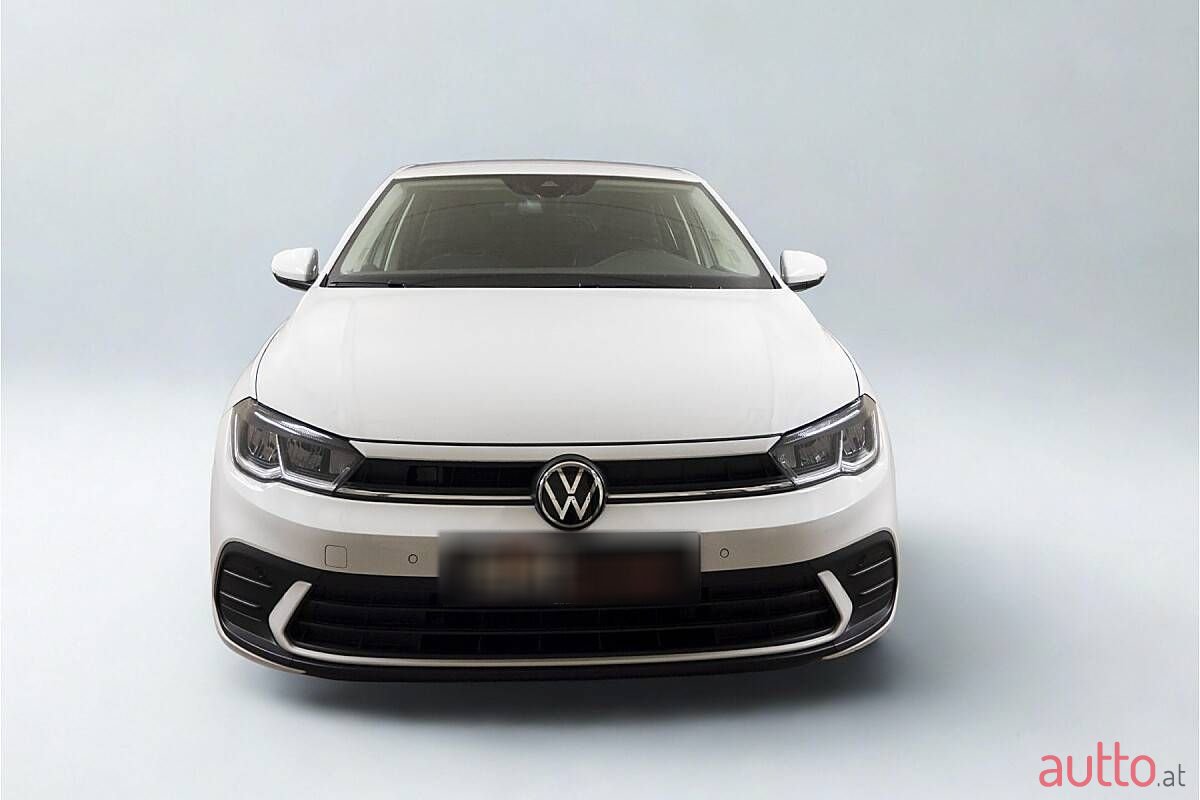 2023' Volkswagen Polo photo #2