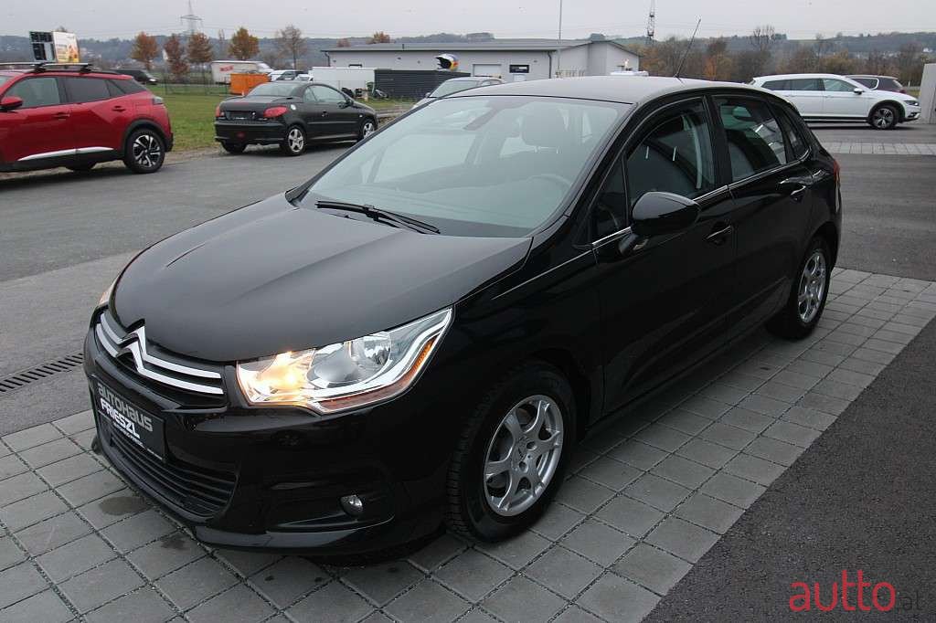 2014' Citroen C4 photo #2