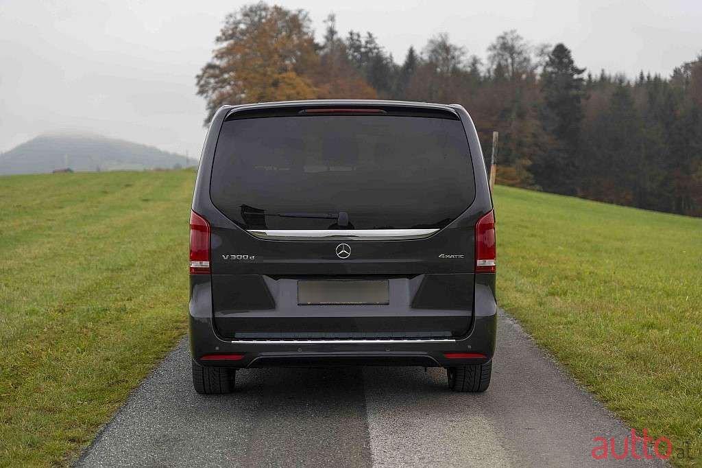 2020' Mercedes-Benz V-Klasse photo #5