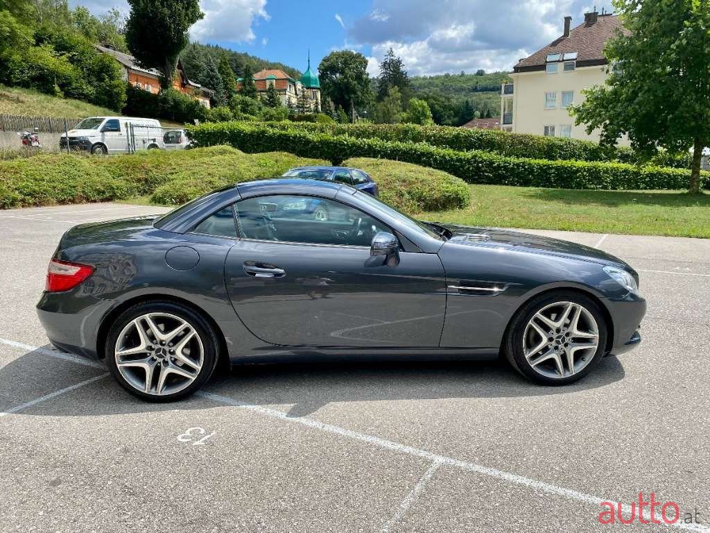 2011' Mercedes-Benz Slk-Klasse photo #5