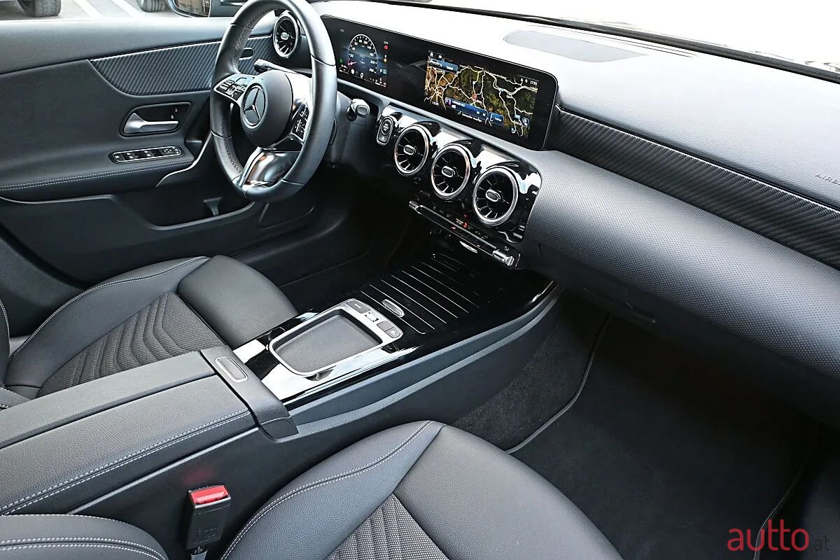 2023' Mercedes-Benz A-Klasse photo #4