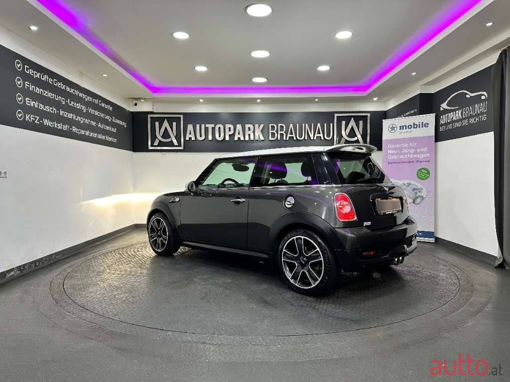 2012' MINI Cooper photo #4