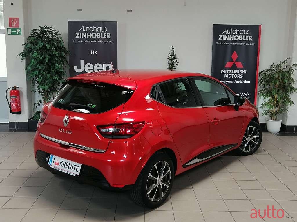 2014' Renault Clio photo #4