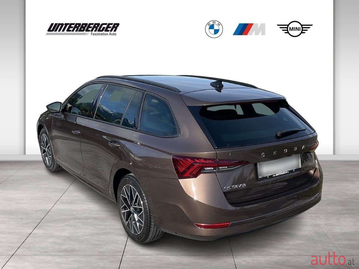 2021' Skoda Octavia photo #4
