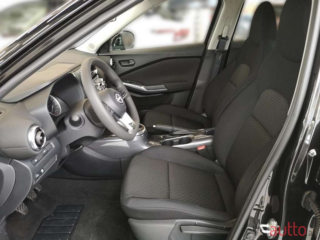 2023' Nissan Juke photo #2