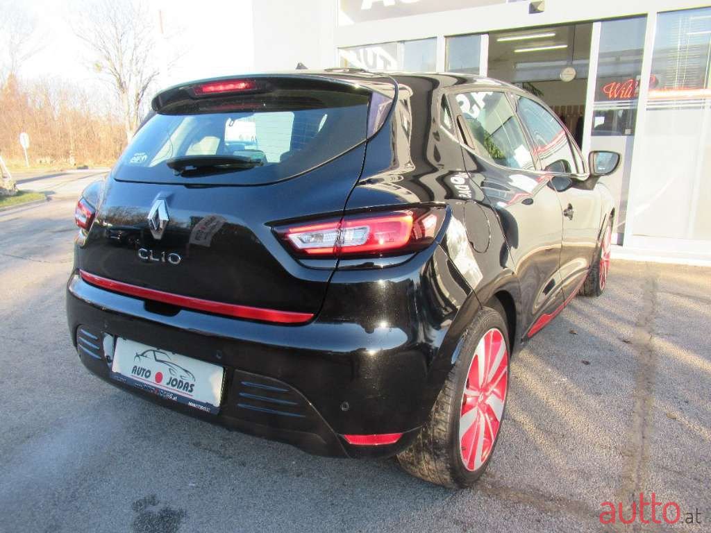 2017' Renault Clio photo #5