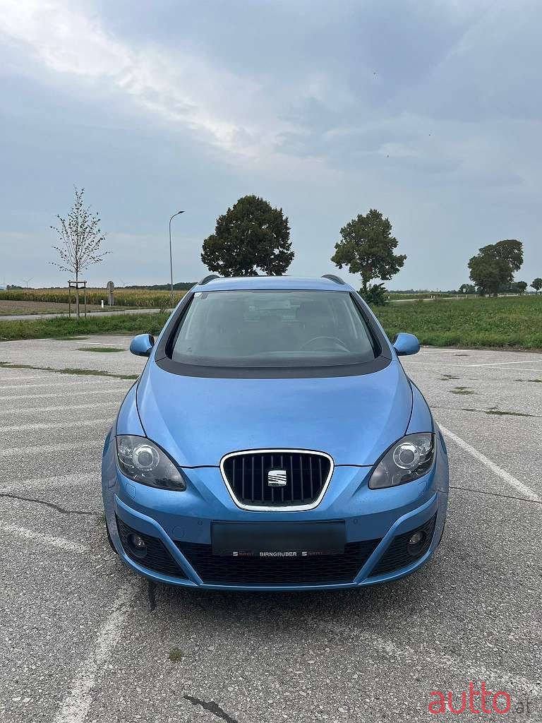 2015' SEAT Altea XL photo #3