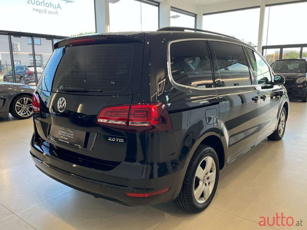 2015' Volkswagen Sharan photo #4