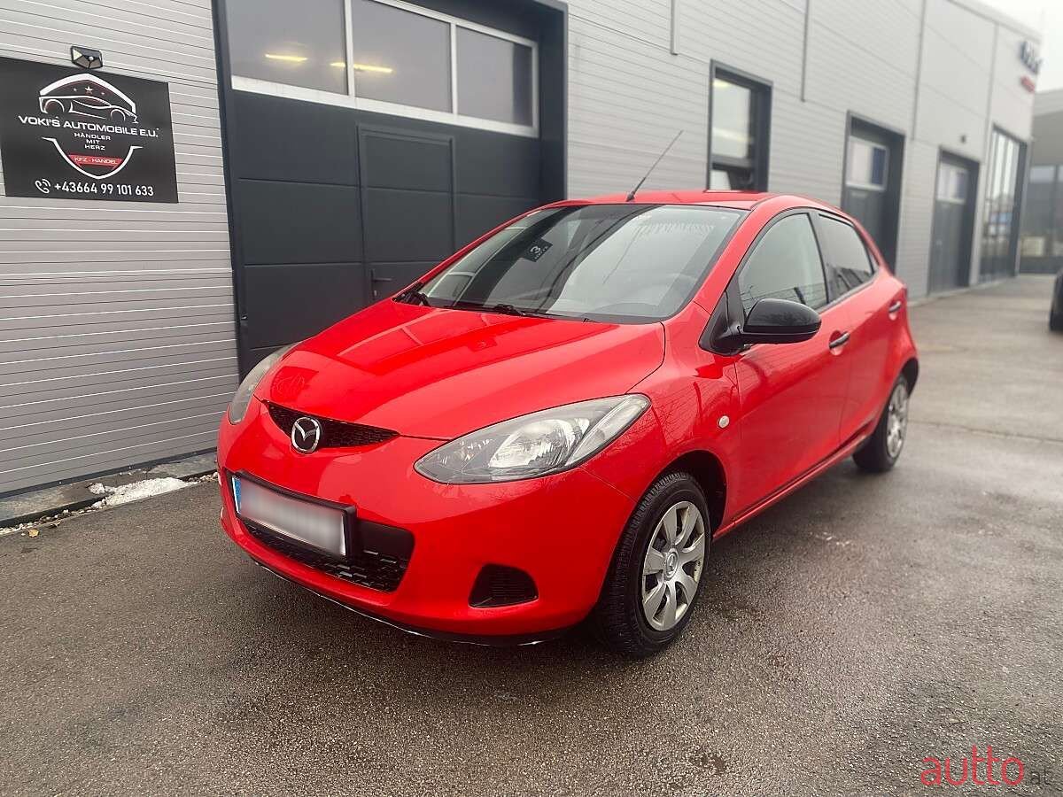2008' Mazda Mazda2 photo #1