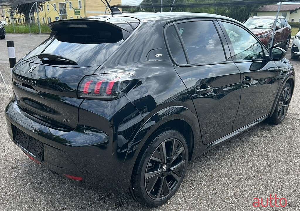 2024' Peugeot 208 photo #1