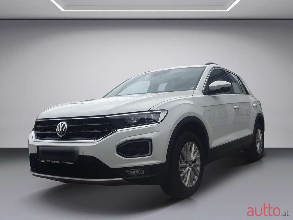 2018' Volkswagen T-Roc photo #2