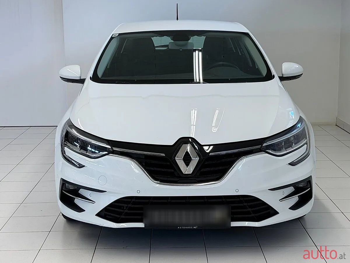 2023' Renault Megane photo #2