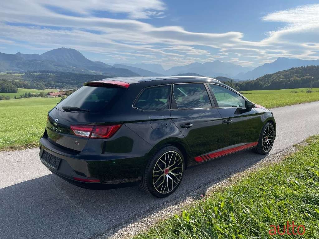 2014' SEAT Leon photo #4