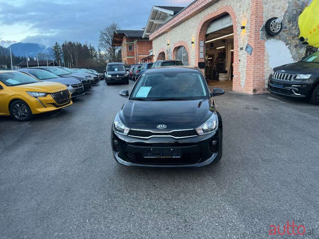 2018' Kia Rio photo #4