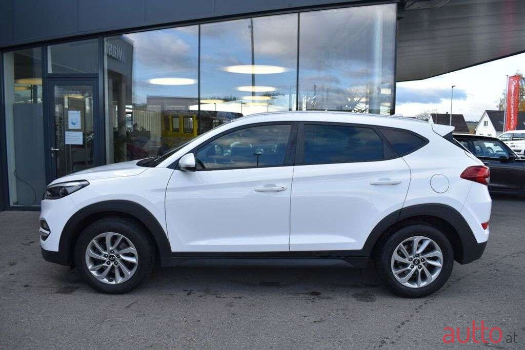 2016' Hyundai Tucson photo #3