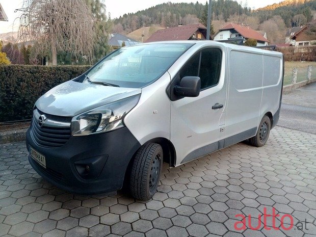 2015' Opel Vivaro BiTurbo photo #1