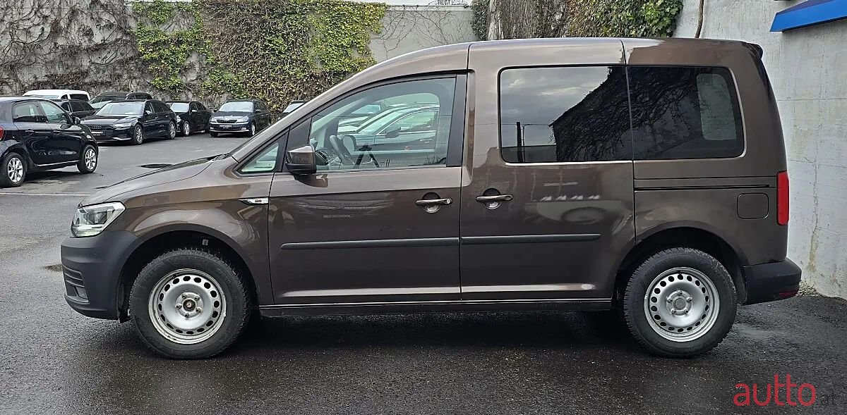 2020' Volkswagen Caddy photo #5