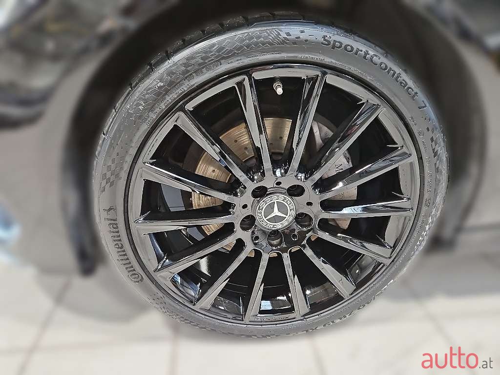 2018' Mercedes-Benz C-Klasse photo #6