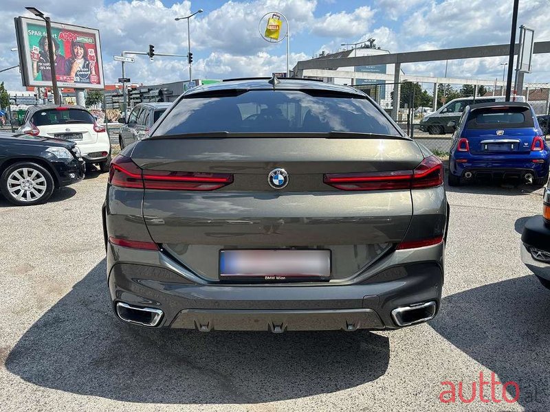 2020' BMW X6 photo #5