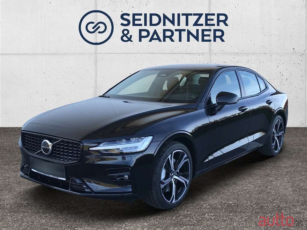 2023' Volvo S60 photo #1