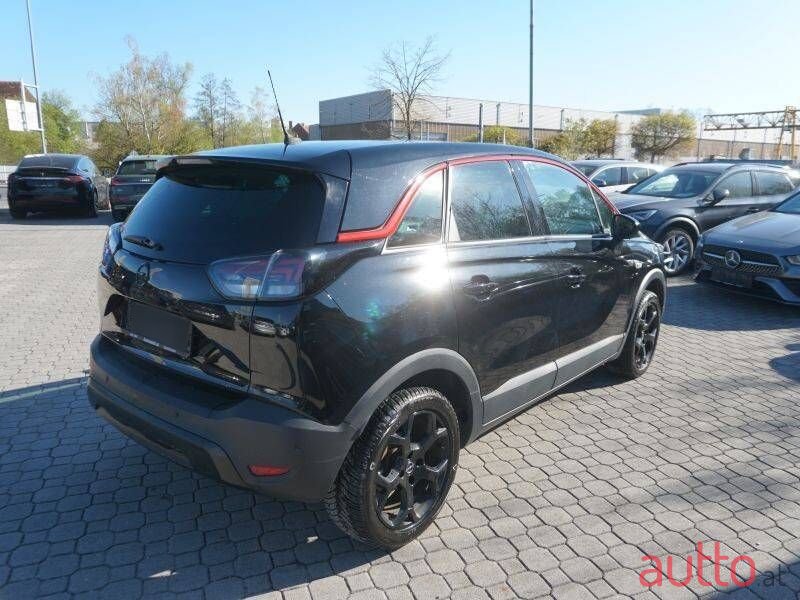 2023' Opel Crossland photo #3