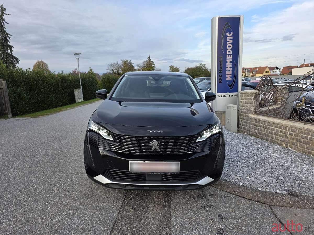 2021' Peugeot 3008 photo #3