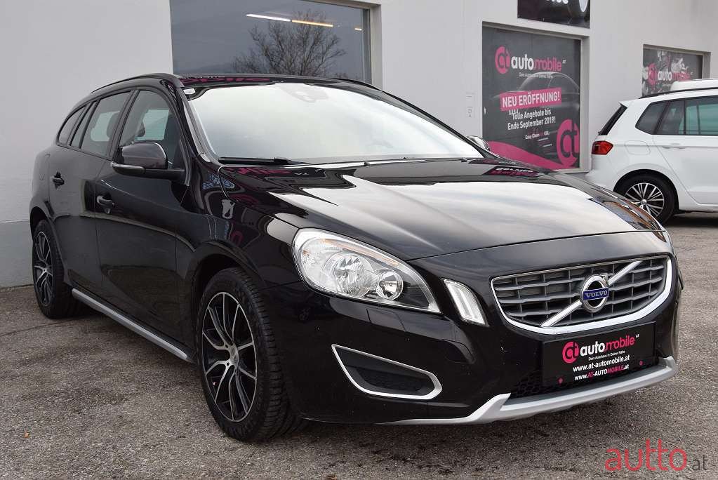 2012' Volvo V60 photo #3