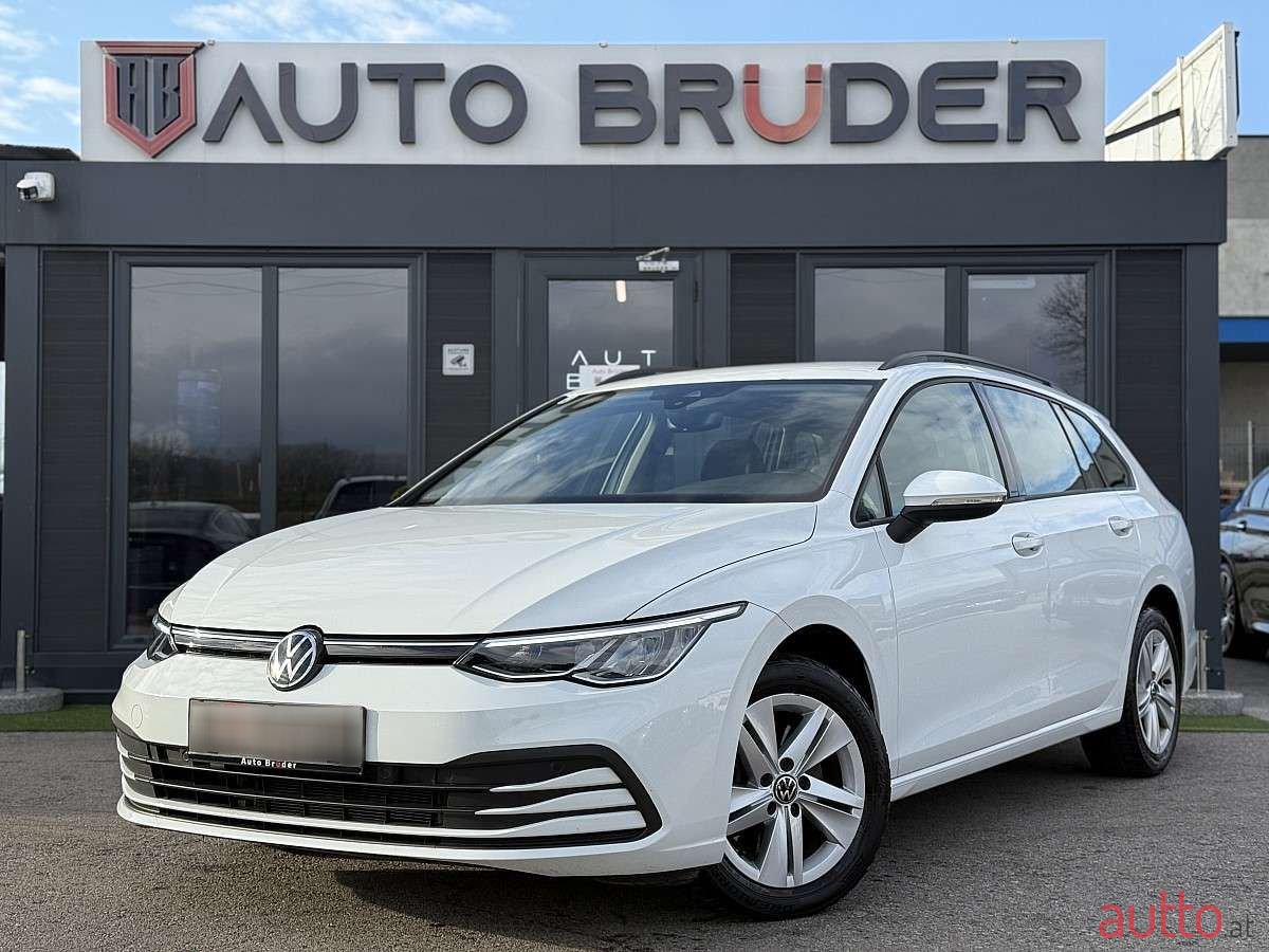 2024' Volkswagen Golf photo #2