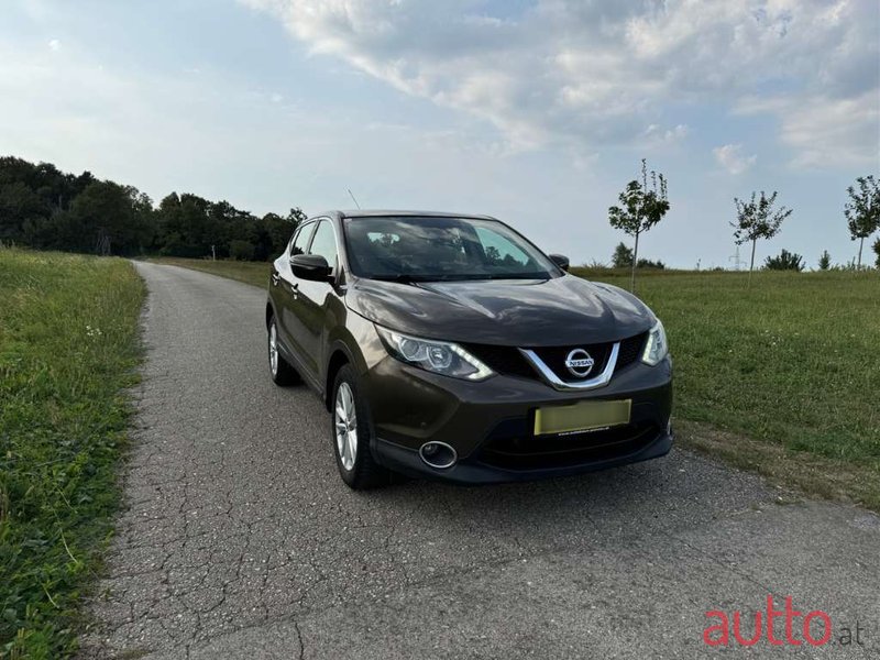 2014' Nissan Qashqai photo #3