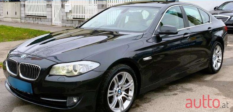 2011' BMW 5Er-Reihe photo #1