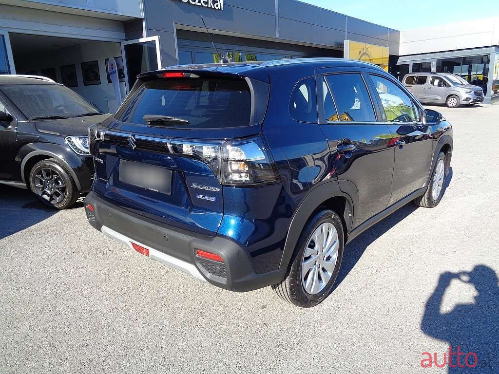 2023' Suzuki S-Cross photo #4