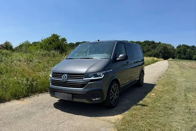 2022' Volkswagen Multivan