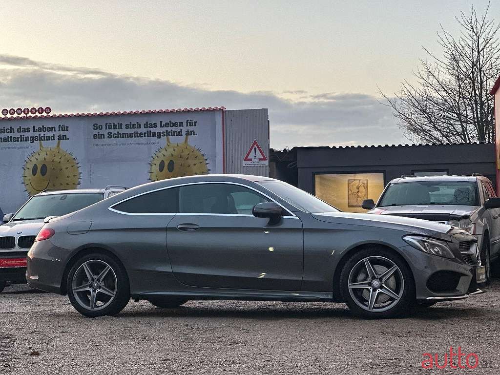 2016' Mercedes-Benz C-Klasse photo #1