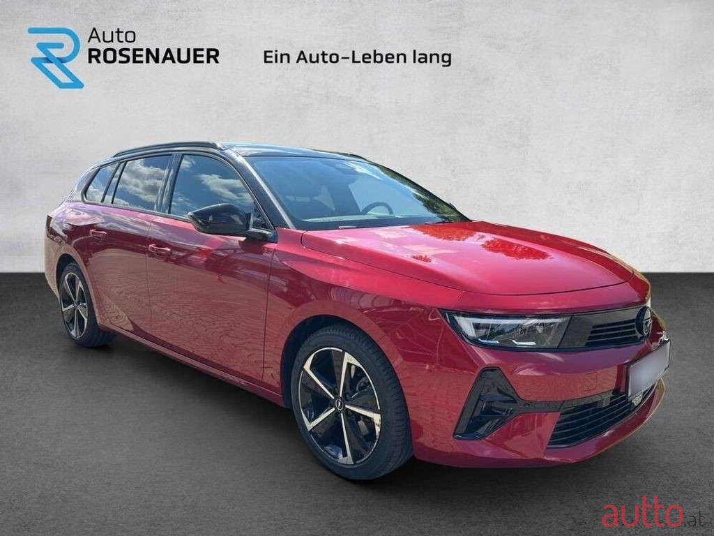 2024' Opel Astra photo #2