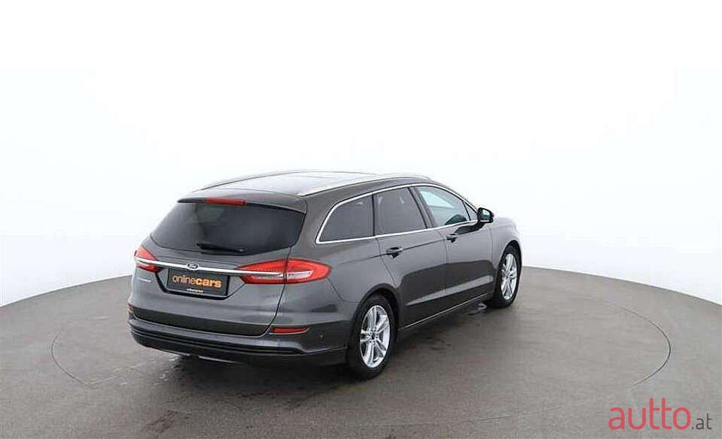 2019' Ford Mondeo photo #2