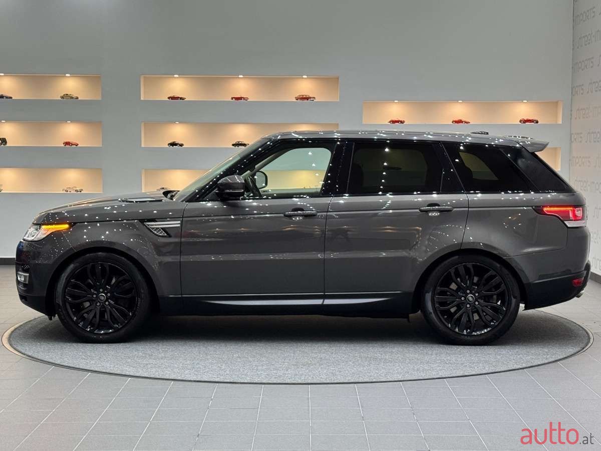 2016' Land Rover Range Rover Sport photo #2