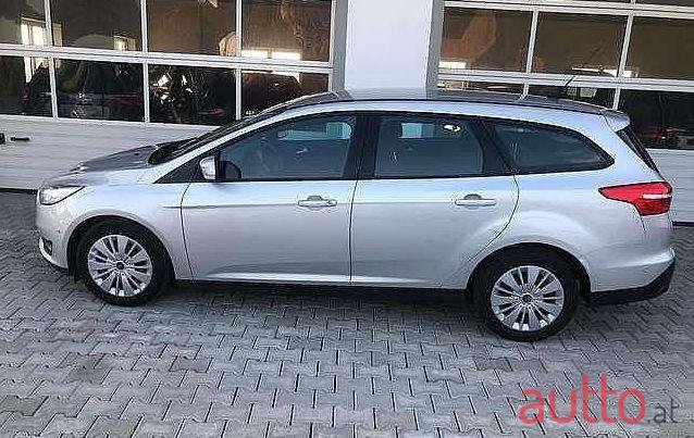 2016' Ford Focus photo #1