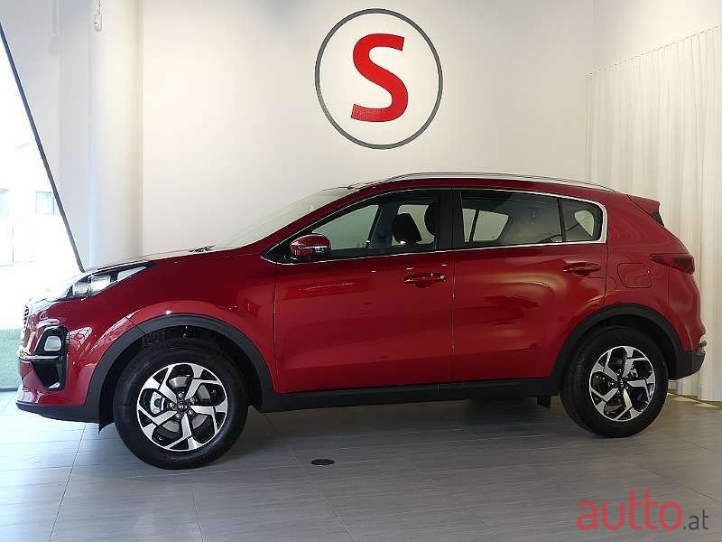 2021' Kia Sportage photo #3