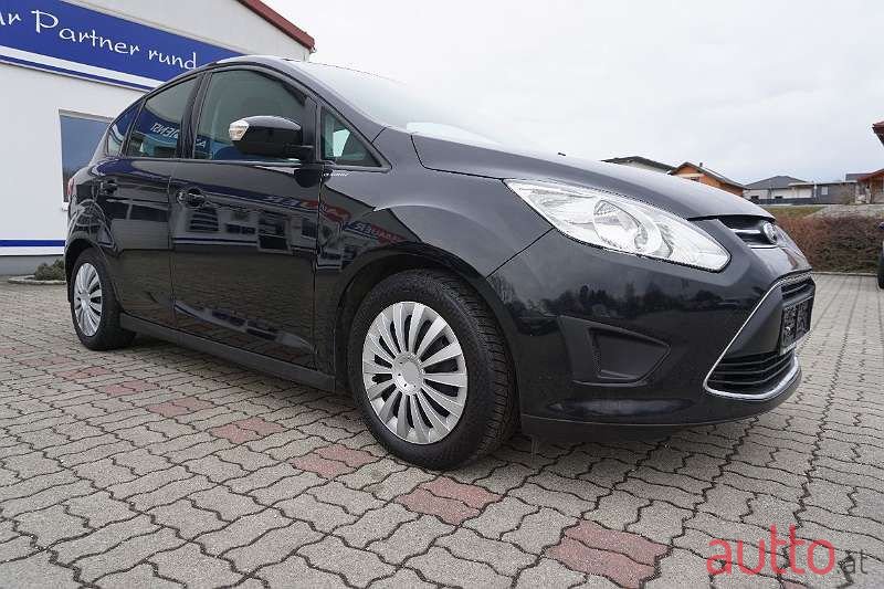 2012' Ford C-MAX photo #1
